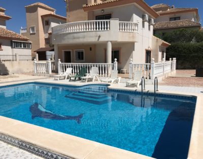 LJ00134 – A large Detached 2 storey villa with a private swimming pool and A/C throughout  (Sleeps 8)