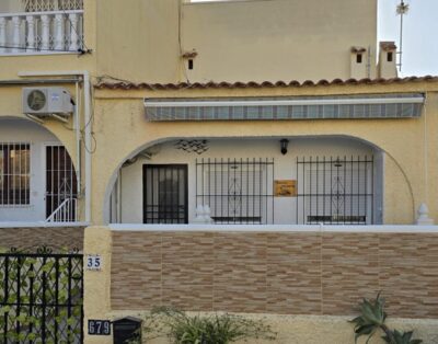 LJ00115 – A lovely 1 bedroom reformed “Josefina” property in a great location near the sports  Complex, Located in parque Ebro – Sleeps 2